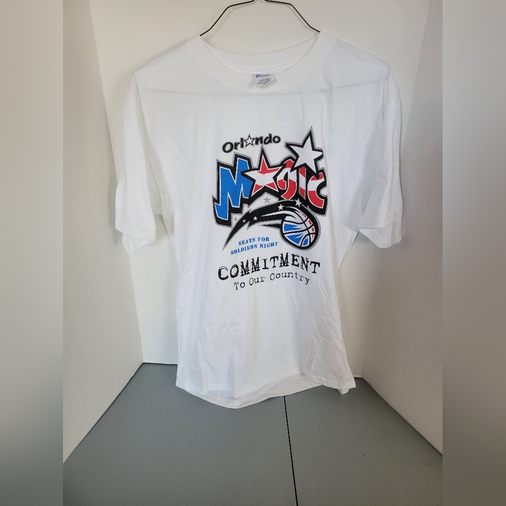 Vintage Orlando Magic Veterans tshirt arena exclusive never worn Mens size Large